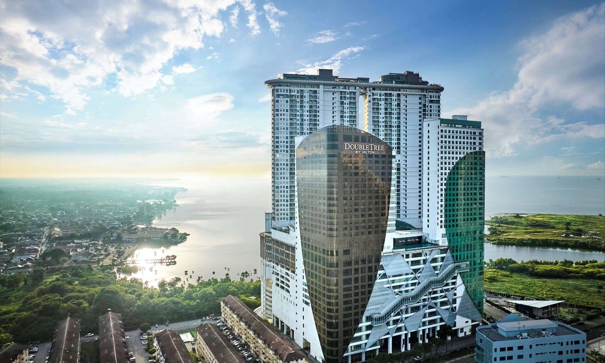 Malacca City Hotel | Doubletree by Hilton Melaka