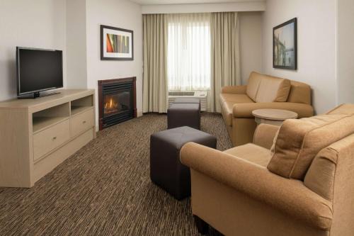 Tigard Hotel | DoubleTree by Hilton Portland Tigard