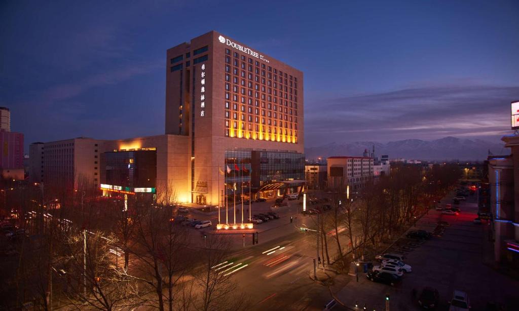 Kunlunlu Hotel | DoubleTree by Hilton Qinghai - Golmud