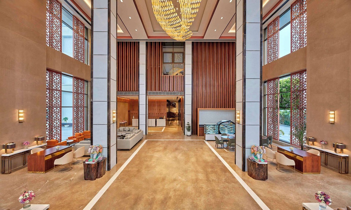 Varanasi Hotel | DoubleTree by Hilton Varanasi