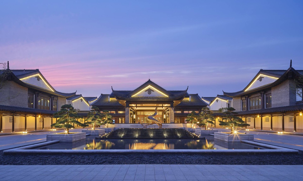 Tinghu Qu Hotel | Doubletree By Hilton Yancheng Dayangwan
