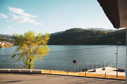 Ribadouro House | Douro Bay House