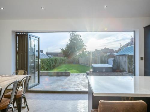 Ashbourne House | Doves Nest