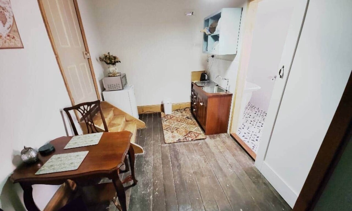 Katrine Other | "Downie" Historic accommodation with En-suite.