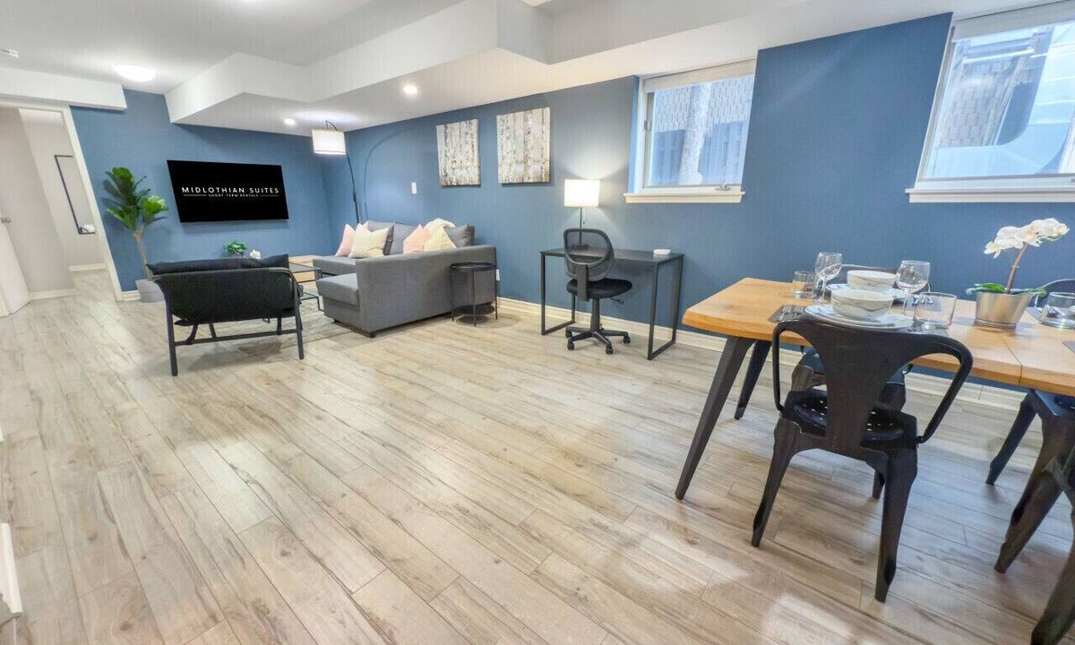 Burlington Apartment | Downtown, 2 Bedroom, Parking | TJS3