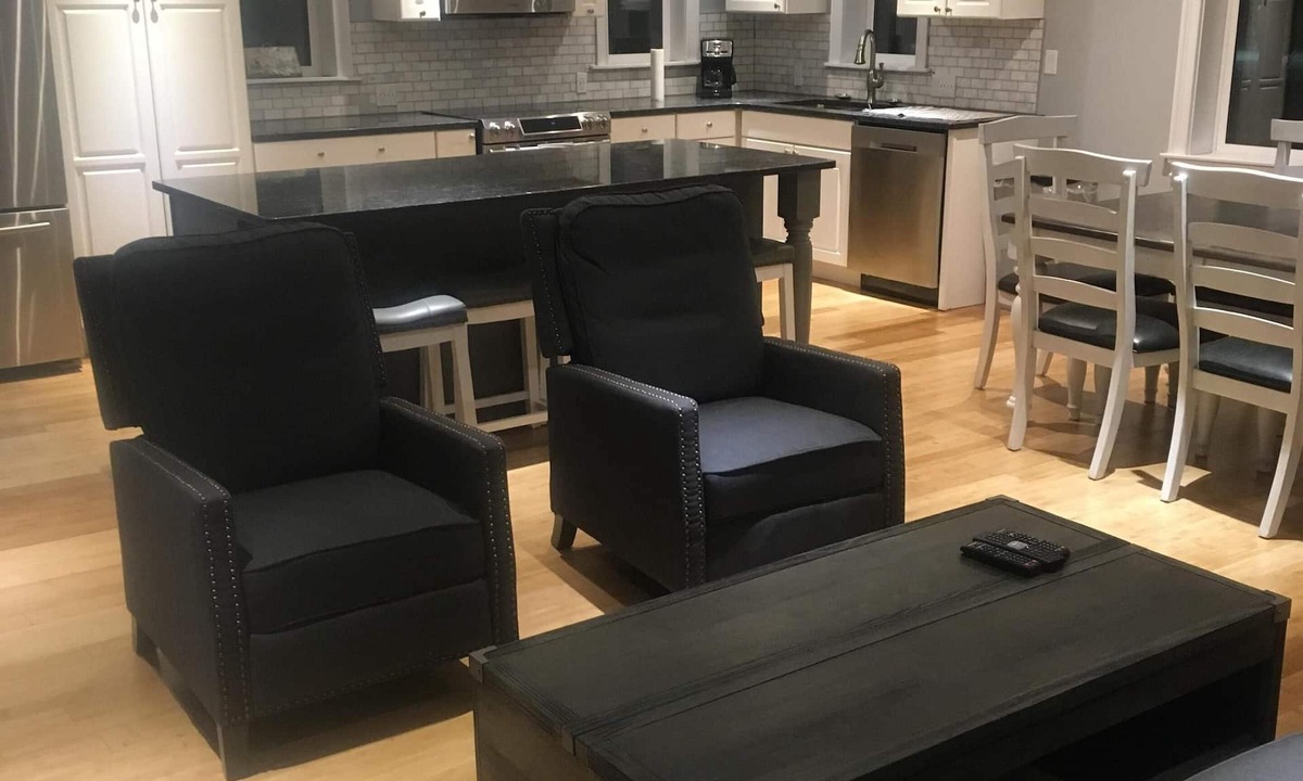 Granby House | Downtown Granby - All New! Just Finished Remodel in 2019 - Great for Families!