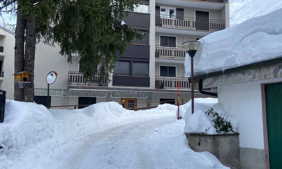 Valtellina Apartment | - Downtown Madesimo-
