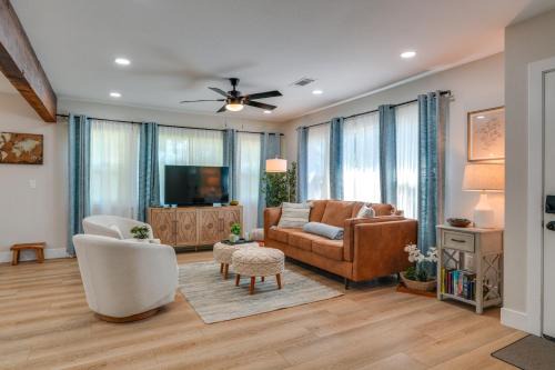 Modesto House | Downtown Modesto Gem! Updated Family Home