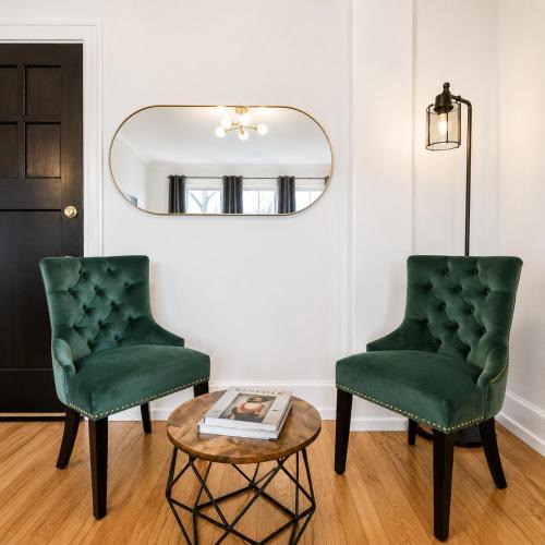 East Avenue Apartment | Downtown StudioQueen BedWi-FiHigh Falls