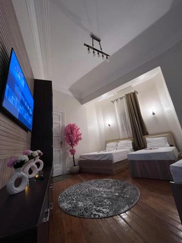 Abdin Apartment | Downtown view studios