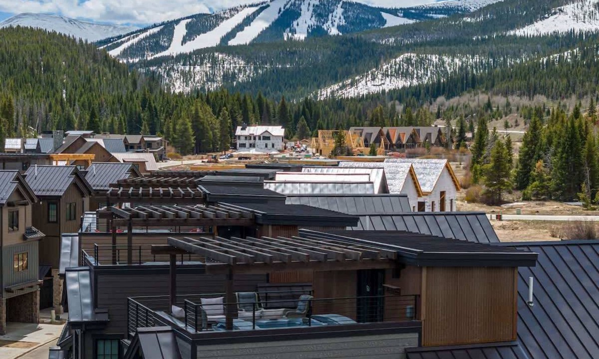 Winter Park Ski Chalet | Downtown Wellness | Modern Design