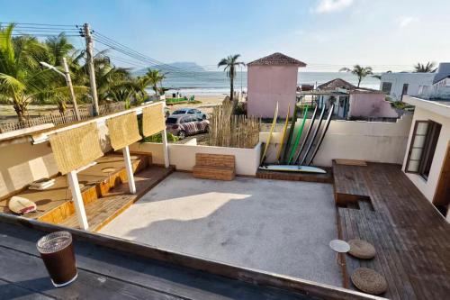 Wanning House | Dragon Fruit Surf Inn