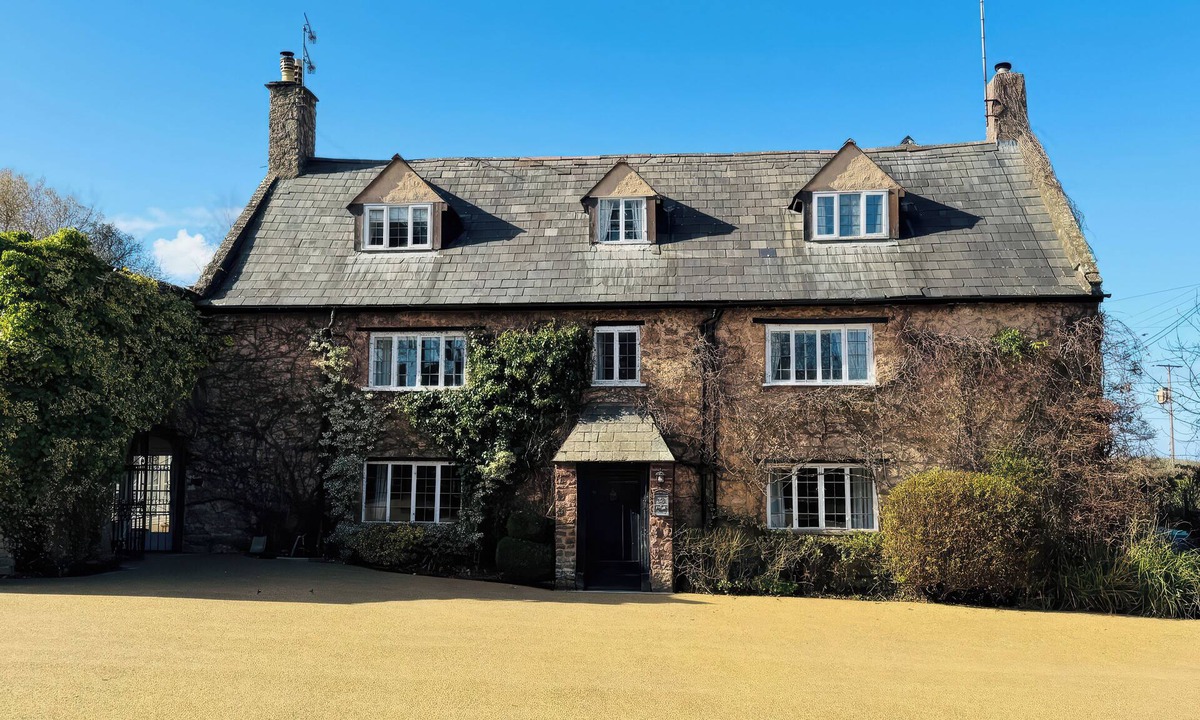 Bilbrook Cottage | DRAGON HOUSE, pet friendly, character holiday cottage in Roadwater