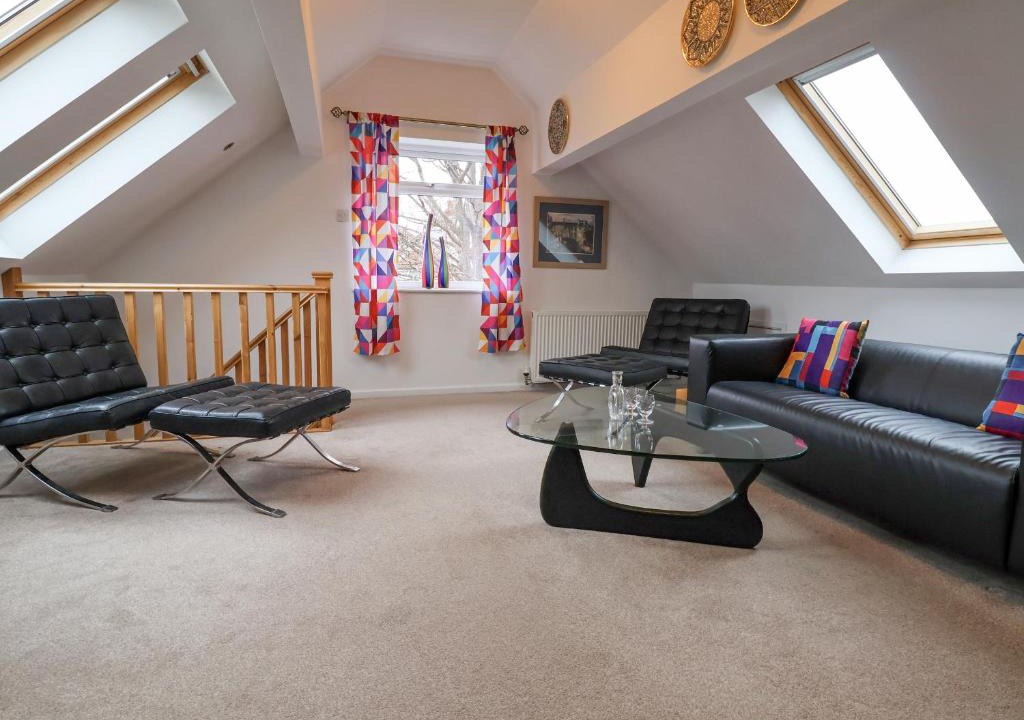 Chester Apartment | Dragon's Den
