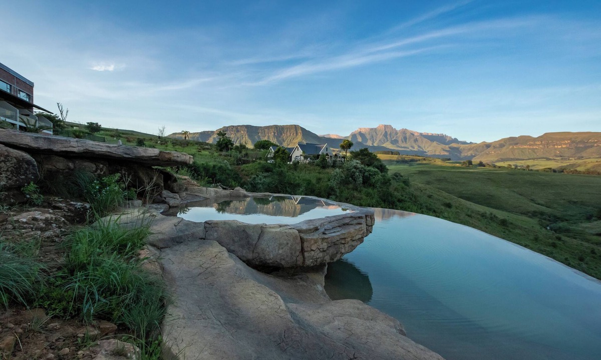 Winterton Hotel | Dragonview Lodge