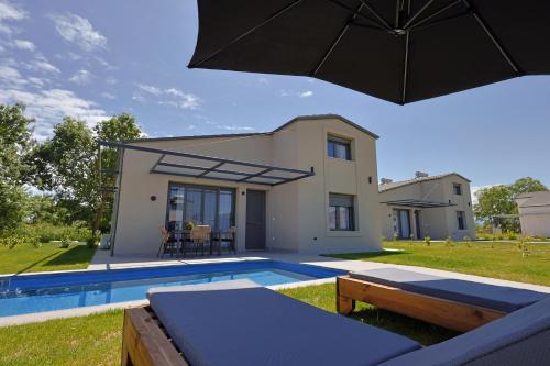 Olymbiaki Akti Villa | Dream Olympus Mare Seaside Pool Villas