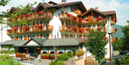 Cavedago Hotel | Dream & Wellness Hotel Olisamir