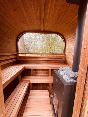 Rowlands Gill Cabin | Dreamers Hut