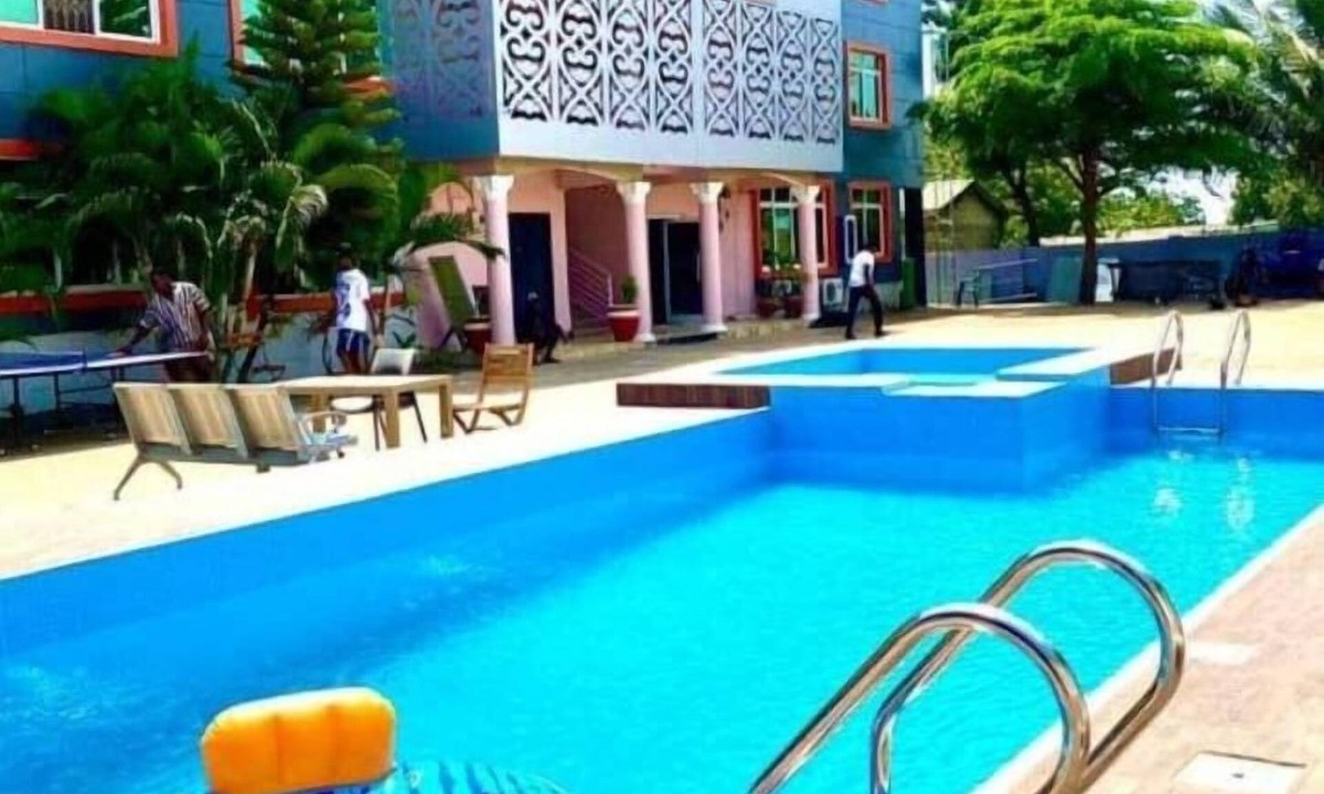 Prampram House | Dreamers Lodge