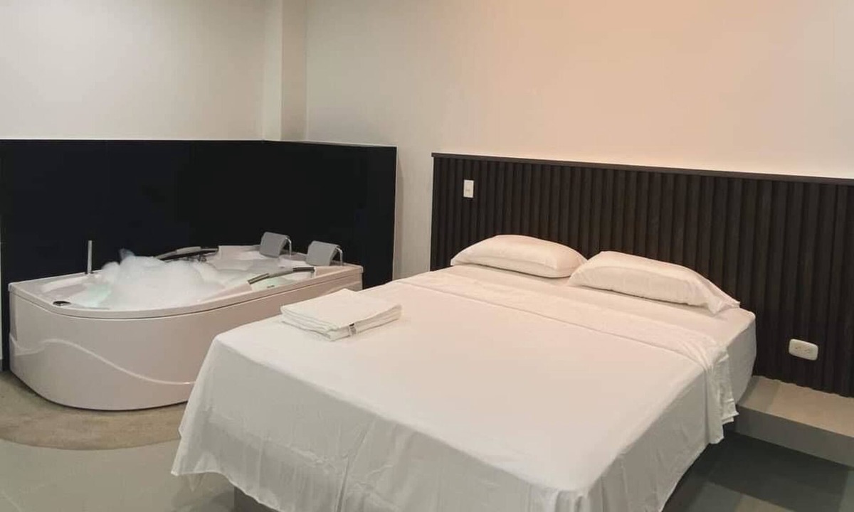 Neiva Hotel | DREAMS HOSTEL