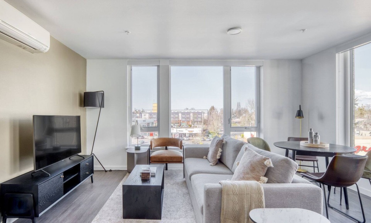 Judkins Park Apartment | Dreamy Central District 2BR w/Gym & BBQ, nr downtown, by Blueground