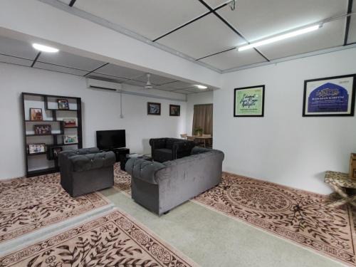Taman Muhibbah House | DRH Villa