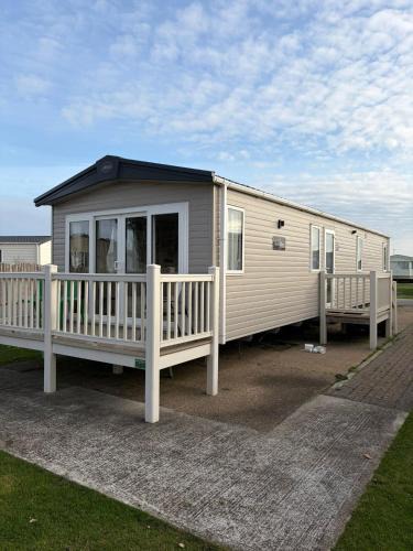 Mappleton House | Driftwood dreams
