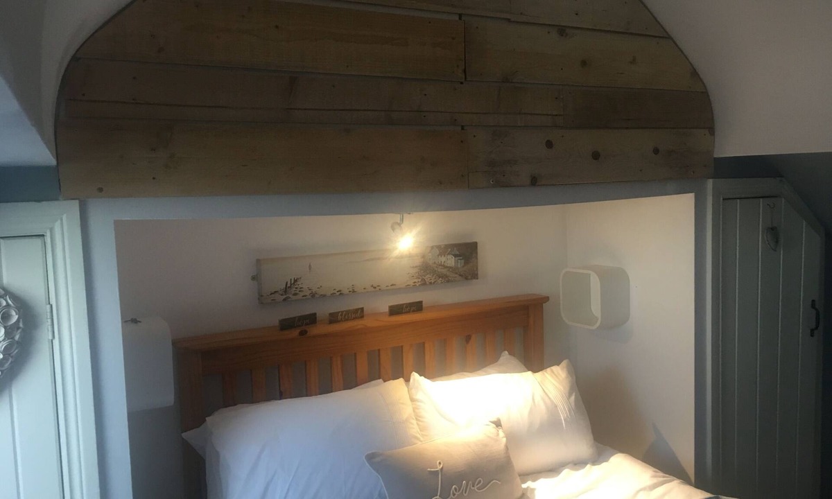 Killyleagh Apartment | Driftwood Loft