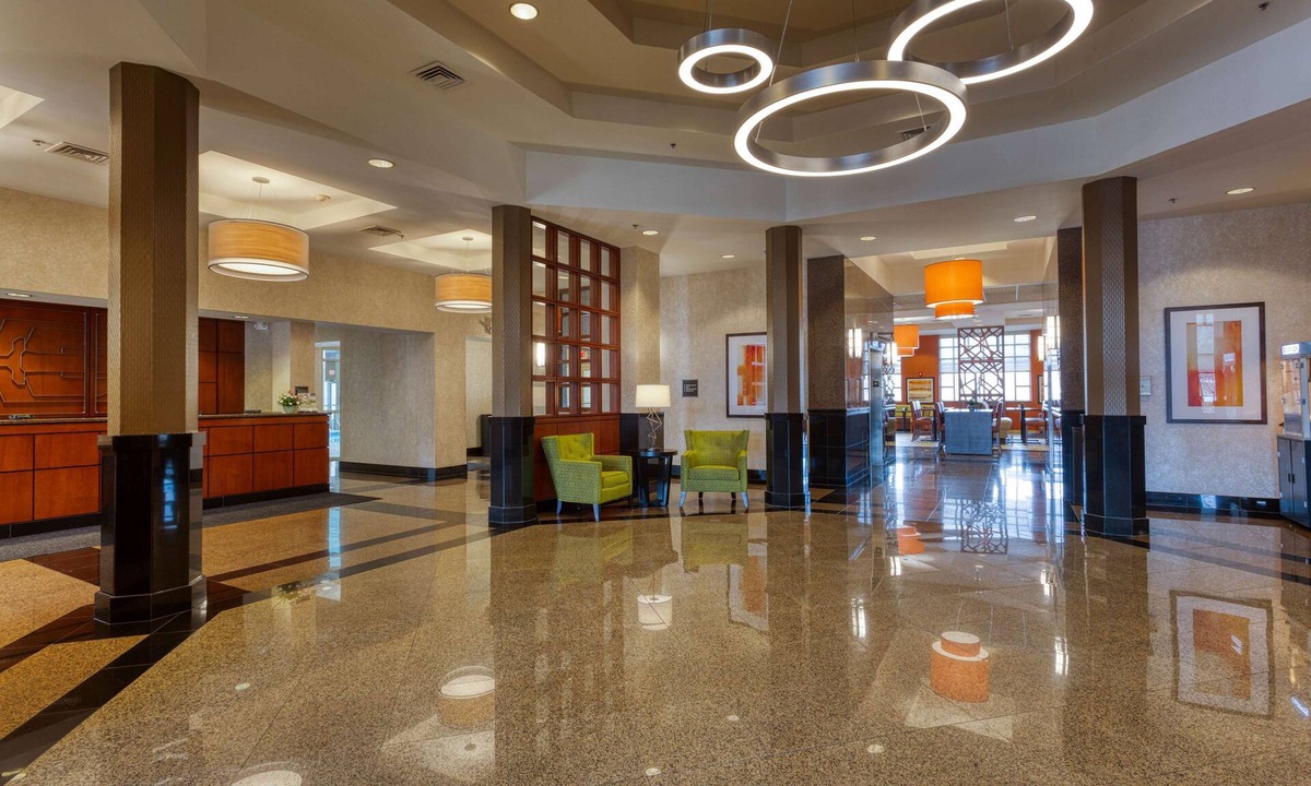 Castleton Hotel | Drury Inn & Suites Indianapolis Northeast