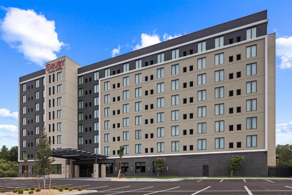 Tampa Hotel | Drury Plaza Hotel Tampa Brandon