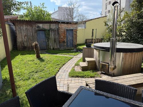 Bacalan House | Du calme en pleine ville Jacuzzi