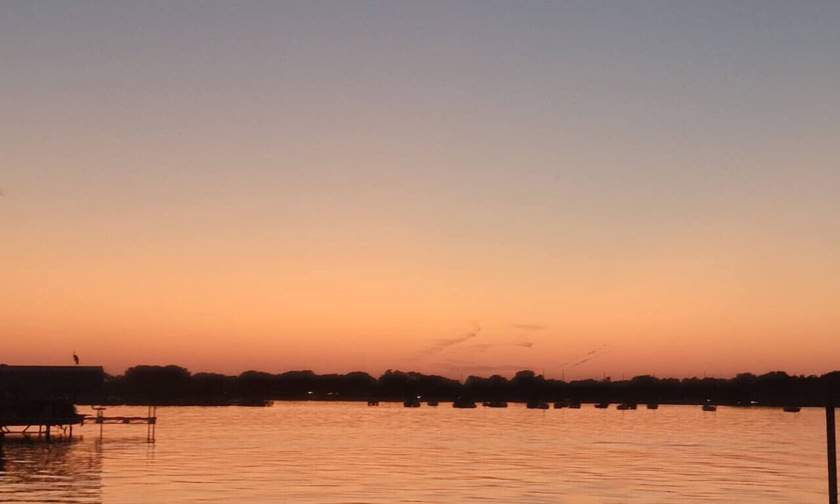 Waconia House | Dual Lakefront Homes for Families and Friends