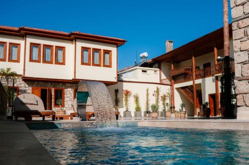 Kaleici Hotel | Dumos Suite Hotel