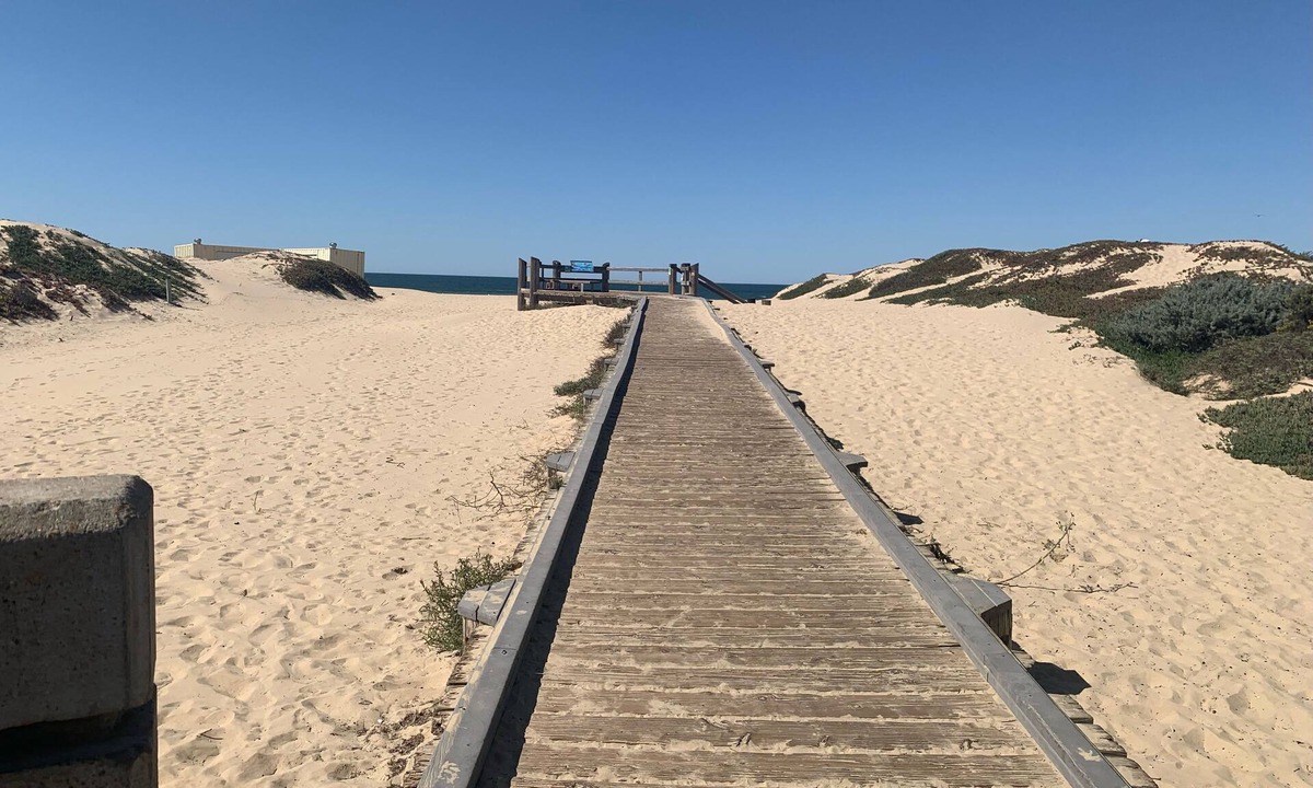 Oceano Hotel | Dune Surfer Inn