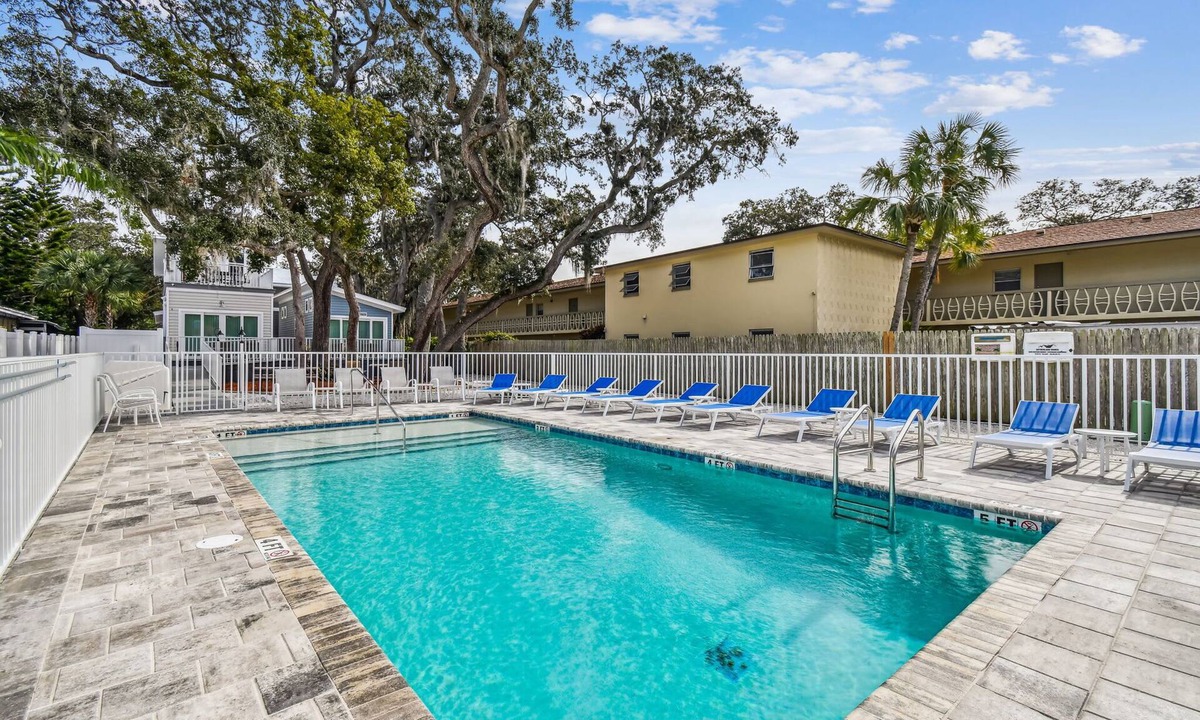 Dunedin House | Dunedin Bungalow on Pinellas Trail w/Heated Pool! Walk or Bike to Downtown Dunedin!