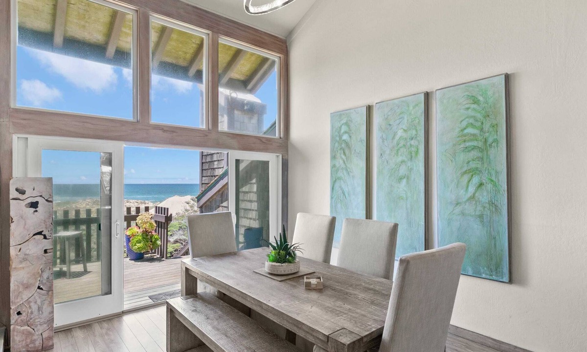 Castroville House | Dunes Beach Haven: Amazing Ocean Front Home