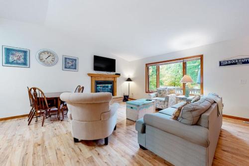Empire House | Dunes Trail
