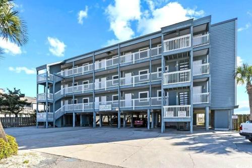 Garden City Apartment | Duneside III 206 Condo