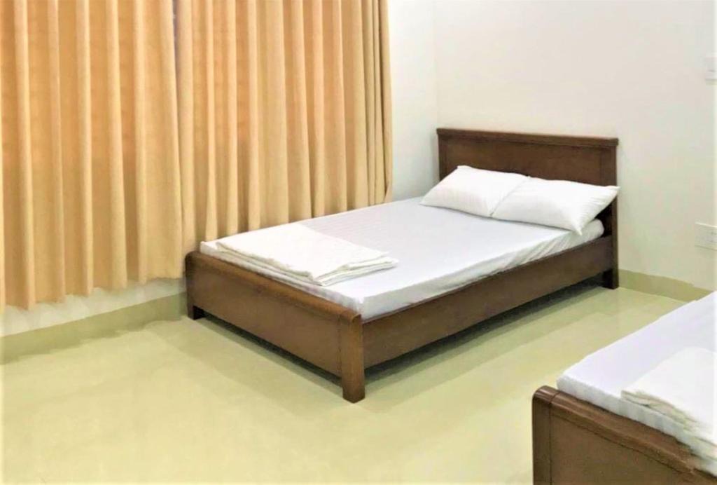 Di An Hotel | Dung Khanh Motel