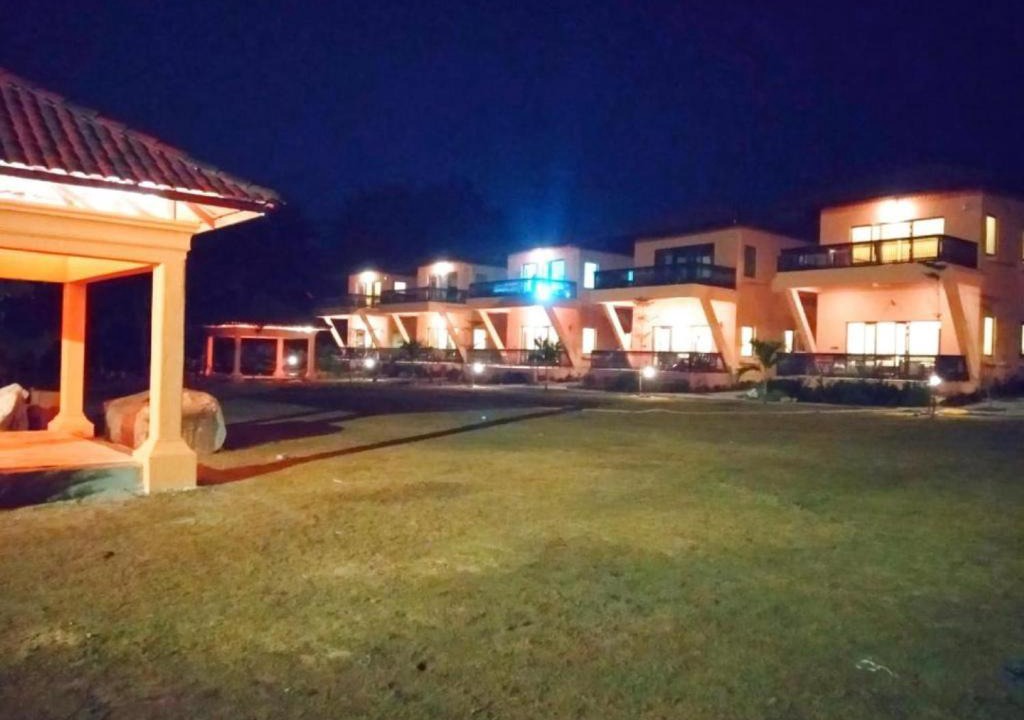 Avarghani Resort | dup