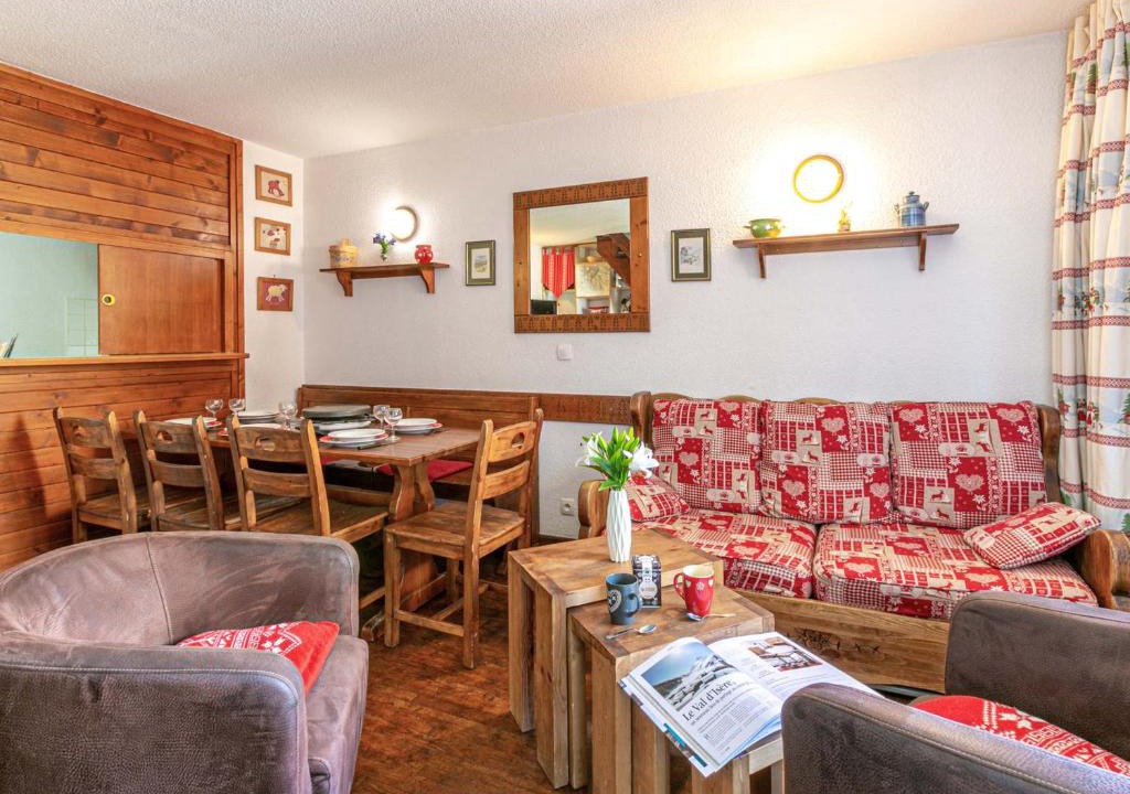 Val-d'Isere Apartment | Duplex 4 pièces avec WiFi, parking et animaux acceptés - FR-1-694-139