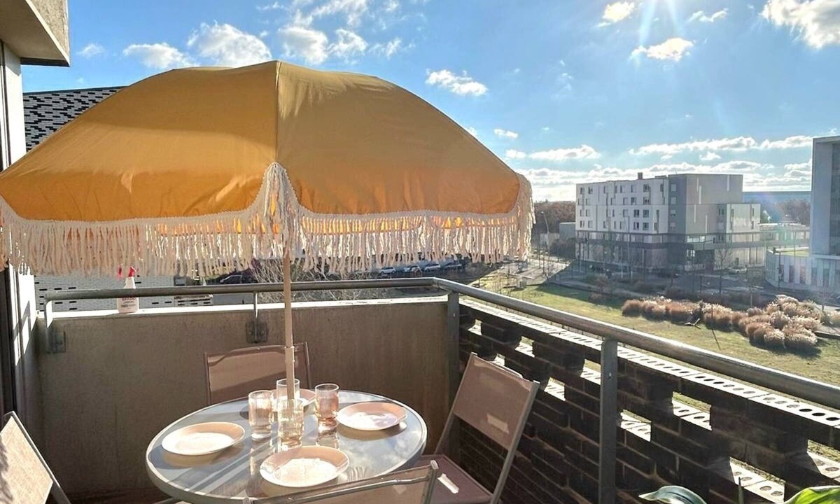 ZAC Andromede Apartment | Duplex 93m2- 2 bathrooms- Toulouse Airport- 8people