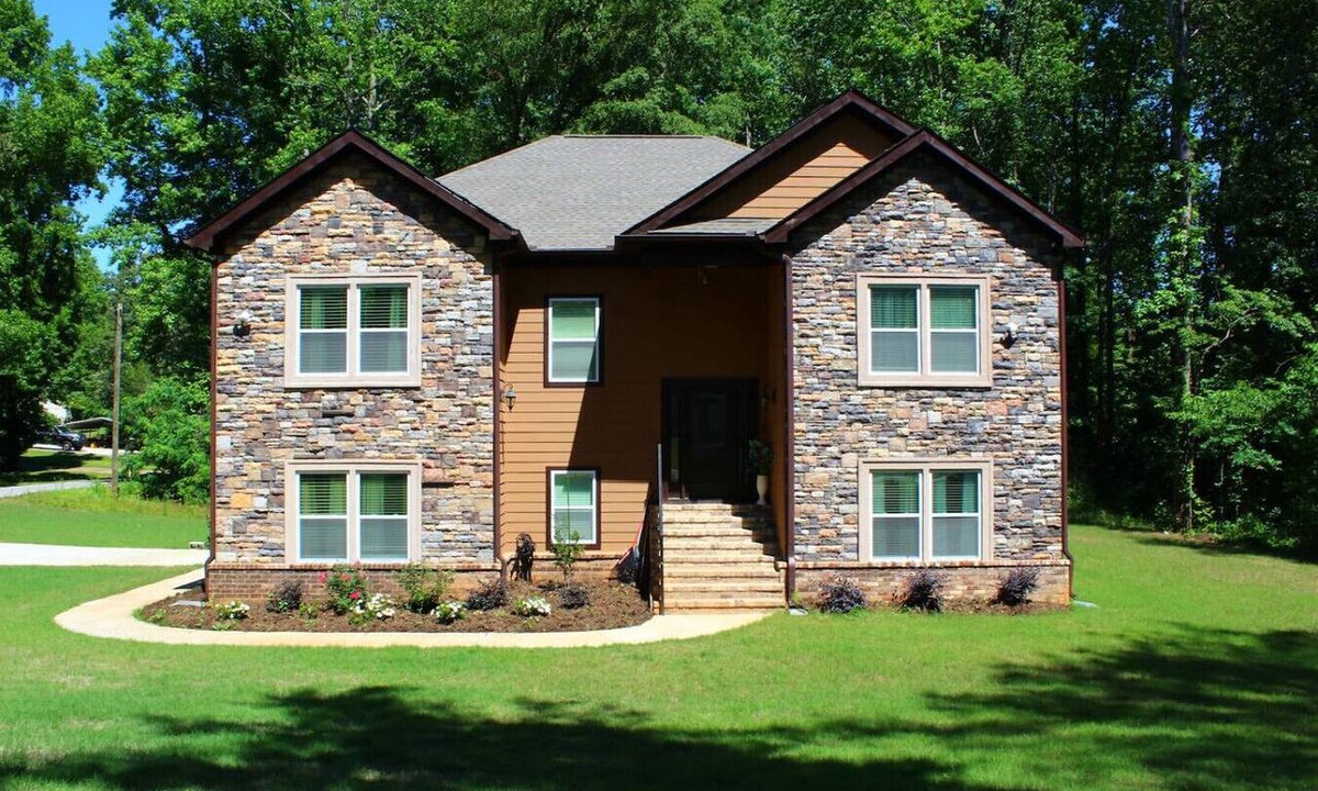 McDonough Apartment | [Duplex] Casa Mexicana