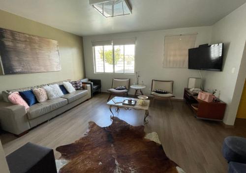 Cabral Apartment | Duplex completo em Curitiba, Três quartos - Bairro Cabral - Pet friendly
