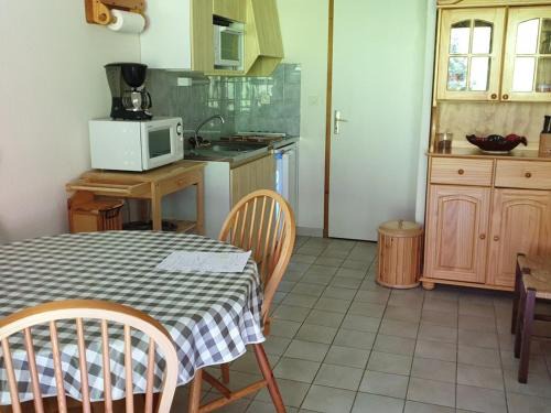 Station de Drouzin le Mont Apartment | Duplex cosy avec balcon sud et garage à Saint-Jean-d'Aulps - FR-1-573-58