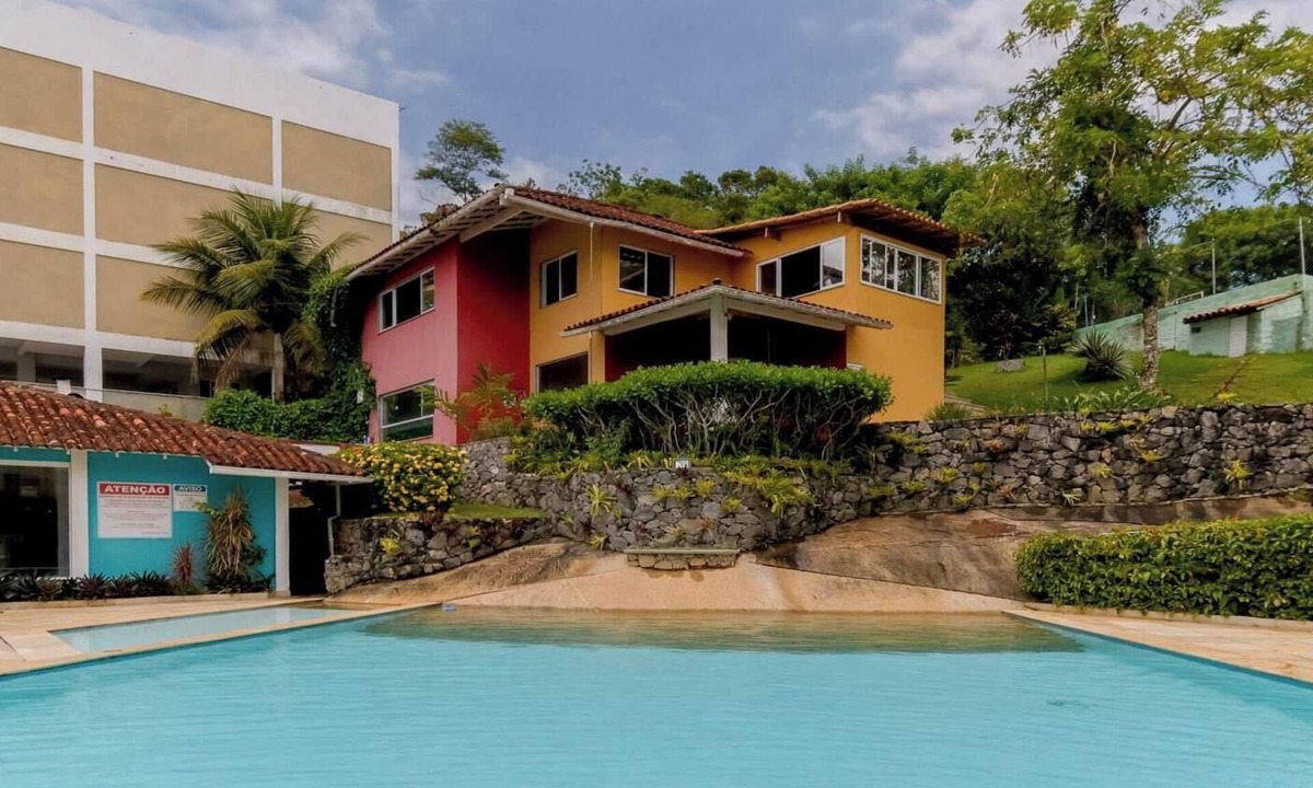 Caieira Condo | Duplex em Angra dos Reis Frente ao Mar com Pier