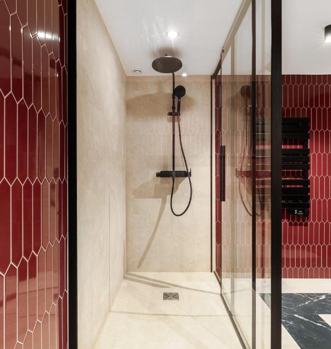 Charonne Apartment | Duplex Prestige avec Billard et Baignoire