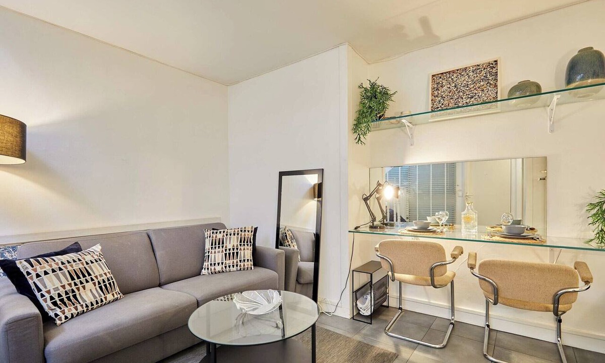 Saint-Lambert Apartment | Duplex Private Garden Heart 15 Paris district
