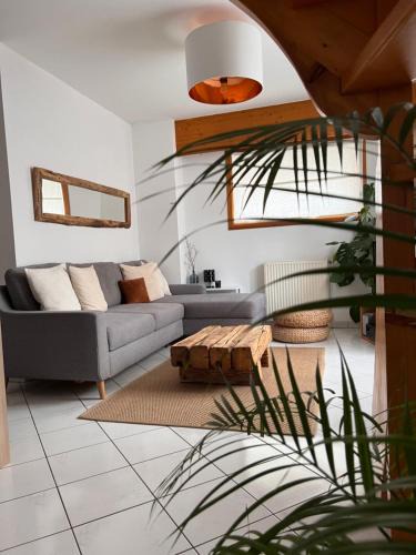 Sallanches Apartment | Duplex Sallanches - Terrasse, Centre & Parking by AlpenlySallanches