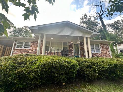 Warner Robins House | Duplex style home-quiet area
